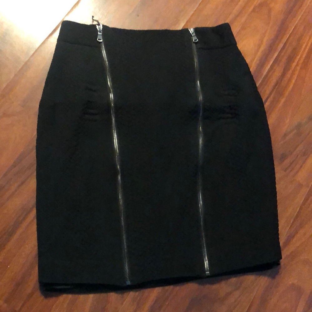 skirt black